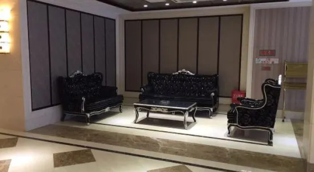Xinheyuan Hotel Yangzhong, Prenota Hotel Hotel a Jiangsu con parcheggio, Parcheggio
