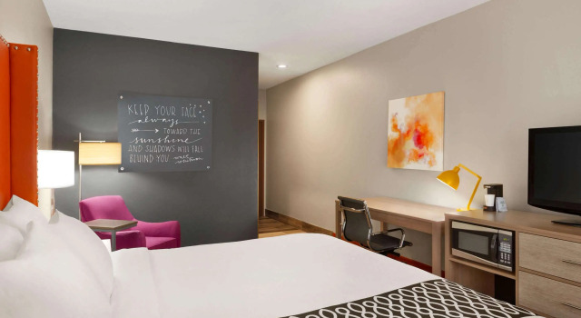 La Quinta by Wyndham Lackawanna, Buchen Sie Hotel Lackawanna Buffalo