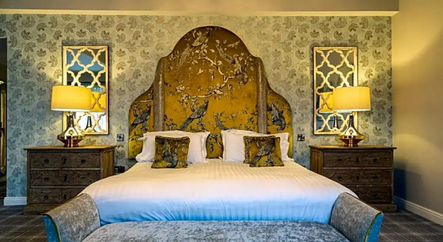 Номер Standard с видом на сад Peak Edge Hotel