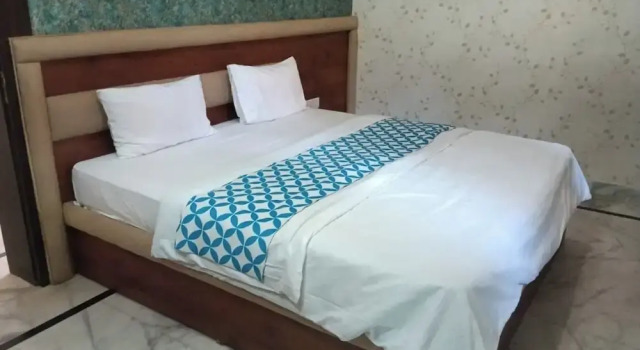 Номер Deluxe Sonis Mansion-100m from Khajuraho Temples