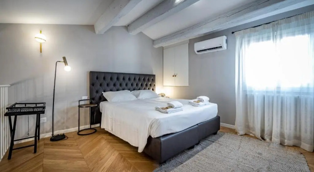 Hs4U Ricasoli Luxury apartment near Duomo N. 3, Забронировать Апартаменты/квартира Апартаменты Флоренции, рядом с Дом Буонаротти, Апартаменты/квартира