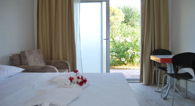 Park Aqua, Rezervovat Hotel Hotely v Aksu s parkováním, Parkování