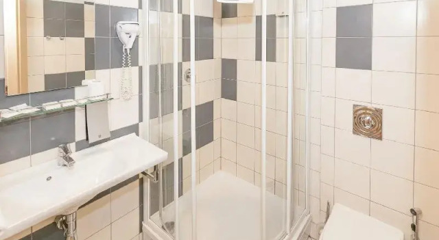 Номер Standard RIJA Riga City Centre Hotel