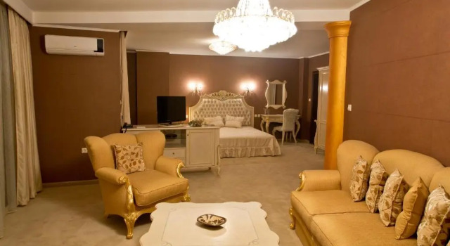 Полулюкс Hotel Diamond