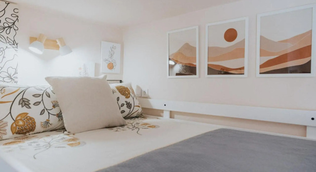 Bohemian Loft With View!, Book Hotel Volos 