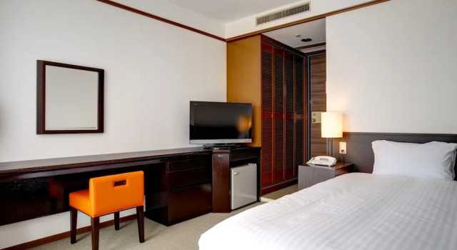 Одноместный номер Standard с балконом Hotel Resonex Naha