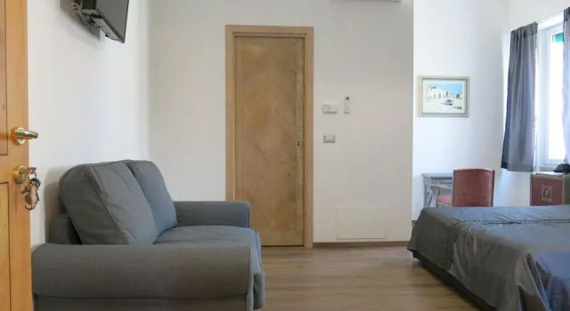 Guest House Maison 6