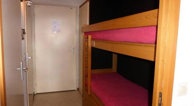 Résidence Le Prarion 2 - Studio pour 4 Personnes 25, Prenota Appartamento Hotel a Alvernia con parcheggio, Parcheggio