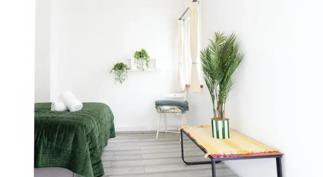 Коттедж Comfort Stunning 3 Bed Home in Sandbanks