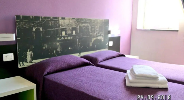 Двухместный номер Economy Hotel Mondial