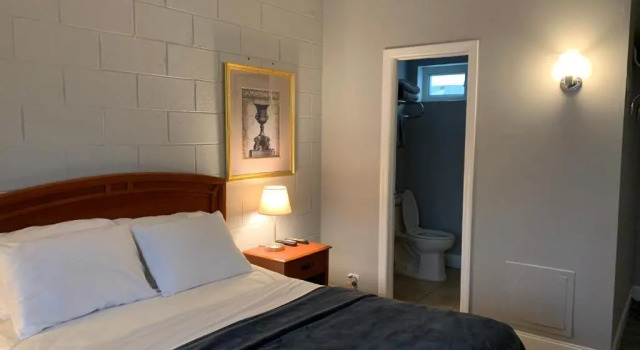 Двухместный номер Standard с видом на сад Hill Top Motel