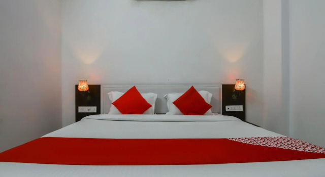 OYO 62422 Hotel Kriti Palace, Rezervovat Hotel Hotely v Rajasthan s parkováním, Parkování