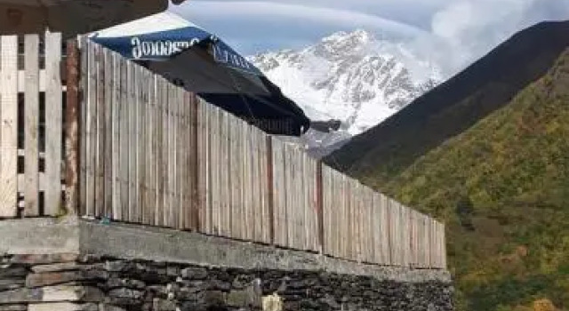 Guest House Khalde, Prenota Affittacamere Khalde Samegrelo Zemo-Svaneti