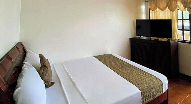 Номер Economy Subiza Beach Resort