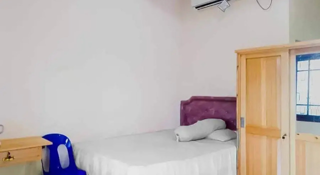 Surya Kost Homestay RedPartner, Prenota Hotel Hotel a Kalimantan con parcheggio, Parcheggio