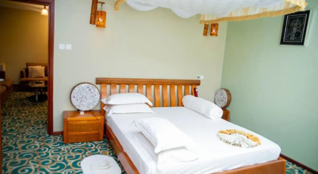 Номер Standard Lush Garden Business Hotel