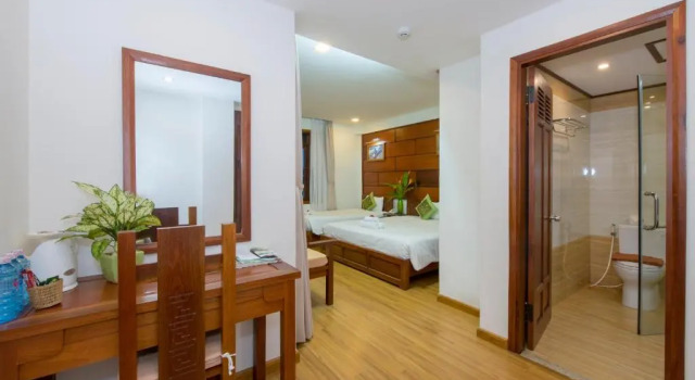 Трёхместный номер Standard с балконом Kiman Hoi An Hotel