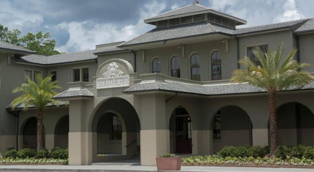 The Southern Hotel, Buchen Sie Hotel Covington Louisiana