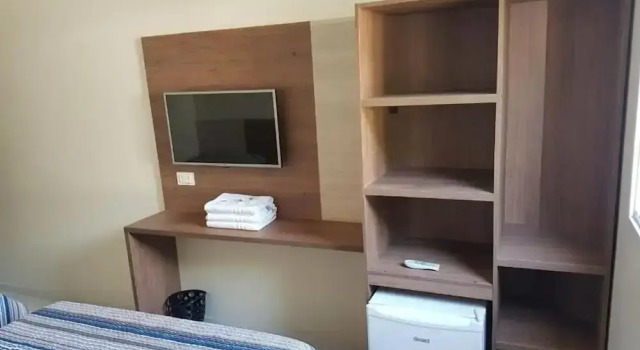 Hotel Guarumar Gold, Забронировать Отель Гуаружа муниципалитет Гуаружа, рядом с Guaruja Bus Station