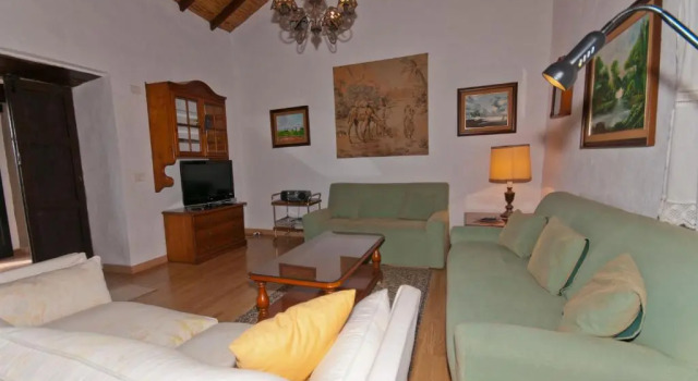 Cuevas Morenas, Book Hotel Teror Gran Canaria