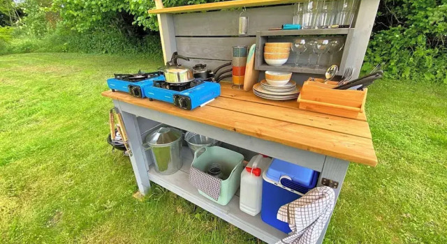 Luxurious Bell Tent Retreat Norfolk, No Deposit, Buchen Sie Hotel Lenwade Norfolk (Grafschaft)