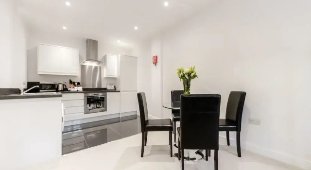 Roomspace Apartments -Nouvelle House
