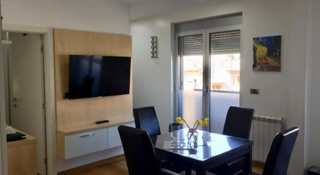 Апартаменты Lazic Apartment