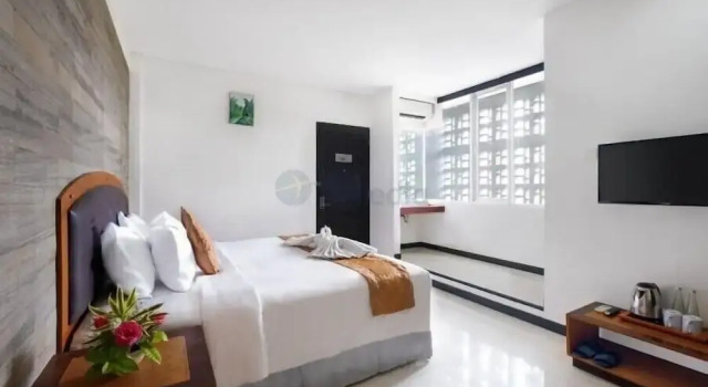 Номер Deluxe The Kanjeng Suites Kuta Galeria - Bali