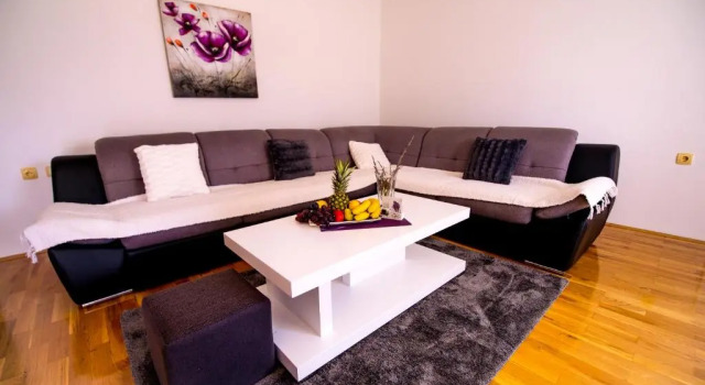 Apartman Katarina, Забронировать Апартаменты/квартира Недорогие отели Требине, рядом с Bazen Bregovi Public Beach, недорого