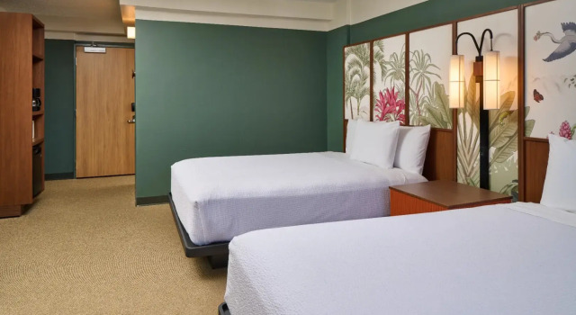 Четырёхместный номер Standard с видом на город Pagoda Hotel