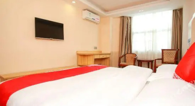 Jinquan Hotel (Guangzhou Jingxi Nanfang Hospital Station)