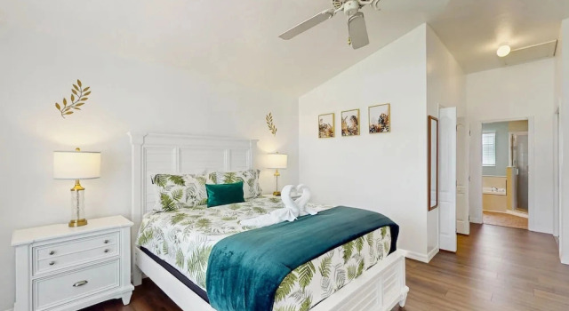 Sebastian Serenity, Book Feriehus Villaer i Florida, Villa