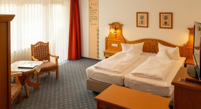 Двухместный номер Comfort с видом на сад Hotel Schöne Aussicht Schwarzwald