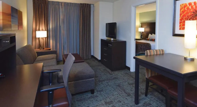 Двухместный номер Standard Staybridge Suites - Cincinnati North by IHG