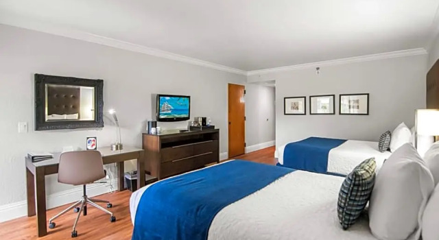 Номер Deluxe Miami Lakes Hotel