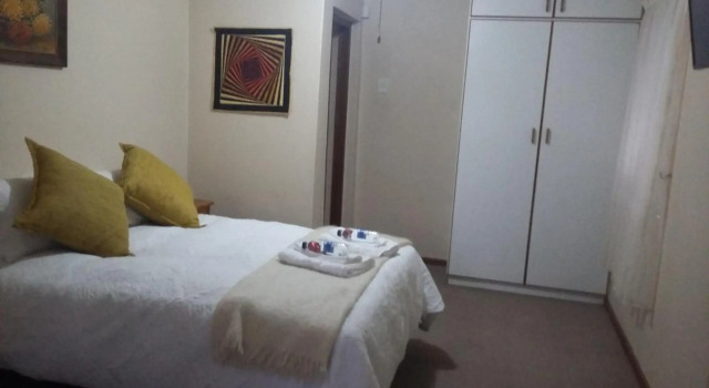 Die Tuis Huis Selfcatering Guesthouse