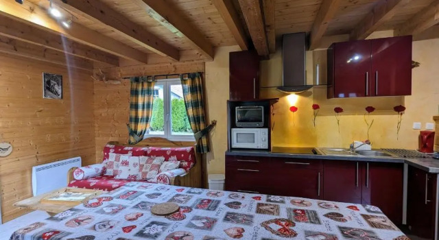 Chalet en bois avec jardin, proche ski et randonnée, équipé pour 8 pers. à Vagney, Vosges - FR-1-589-283, Забронировать Шале Отели Вогезы с парковкой, Парковка