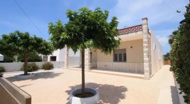 Locazione turistica tower house, Book Villa 3-stjernede hoteller i Racale, 3*