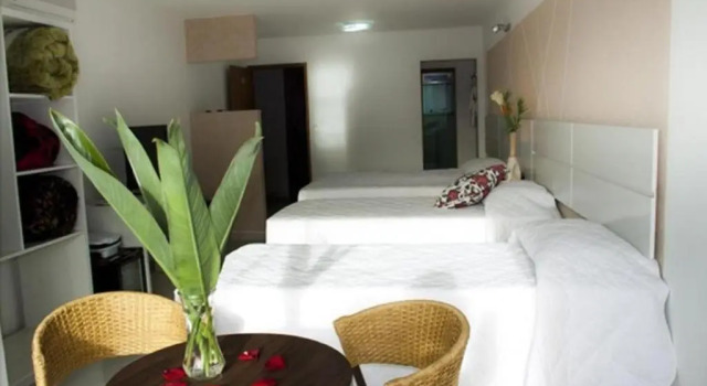 Трёхместный номер Deluxe Emirates Hotel & Suites