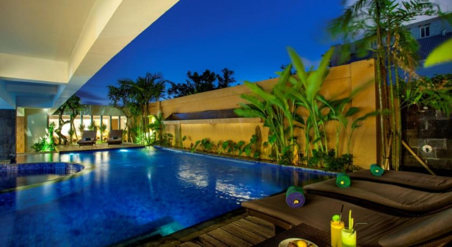 Zodiak at Seminyak Bali, Забронировать Отель Семиньяк Бадунг