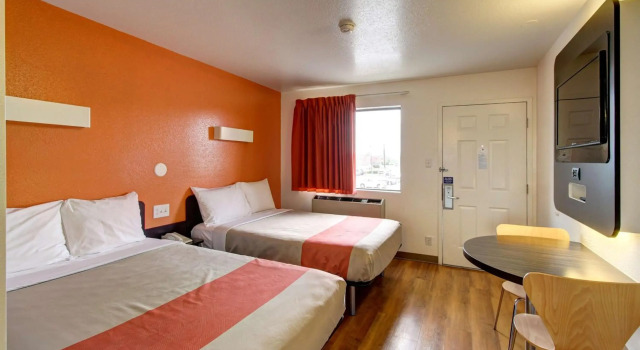 Motel 6-Amherst, OH - Cleveland West - Lorain, Buchen Sie Motel Lorain Ohio