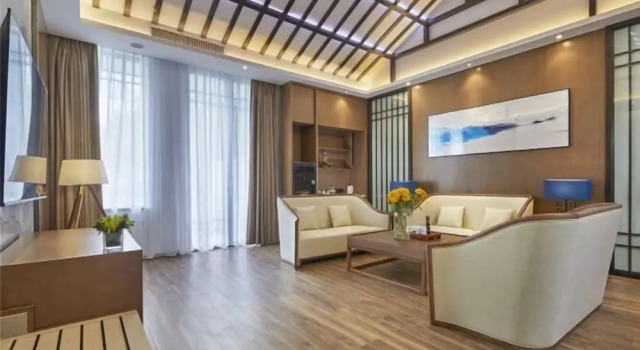 Люкс с видом на реку Guangdong Hot Spring Hotel