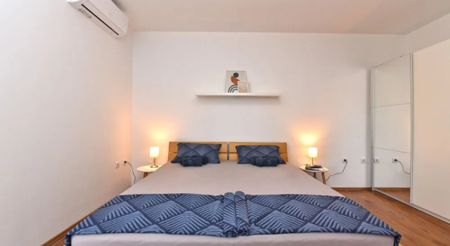 Апартаменты с 3 комнатами Apartmensts Arsen 928