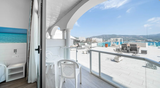 Chill Out Double room with balcony and with sea view Seramar Hotel Comodoro Playa