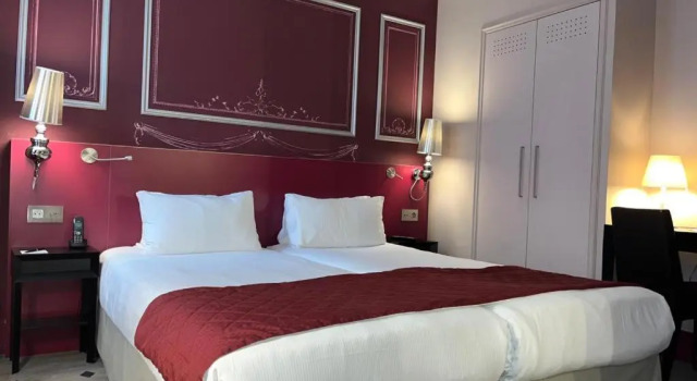 Двухместный номер Superior NH Collection Paris Ponthieu Champs-Élysées