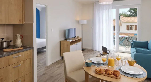 Апартаменты с 2 комнатами Quality Aparthotel Cholet