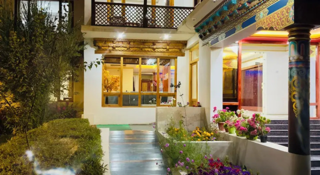 Oasis Villa, Забронировать Вилла Отели Джамму и Кашмира с парковкой, Парковка
