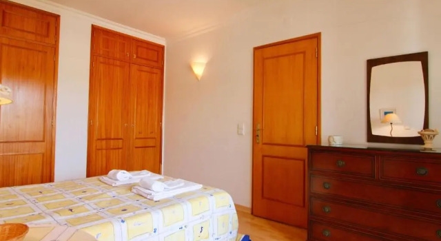 Коттедж LovelyStay - Alto dos Caliços 2BR House with Garden