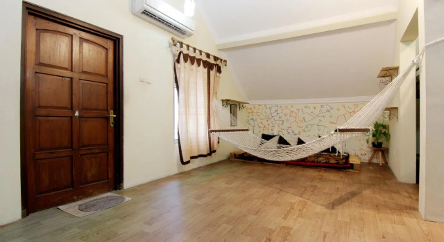 Oke Baik Hostel