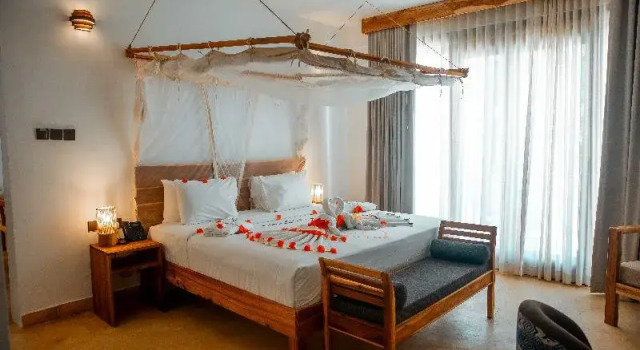 Полулюкс SBH Monica Zanzibar